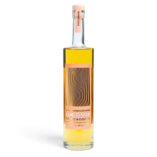 Botella Lucomía Aperitif 750 ml: aperitivo chileno de lúcuma con botánicos sudamericanos
